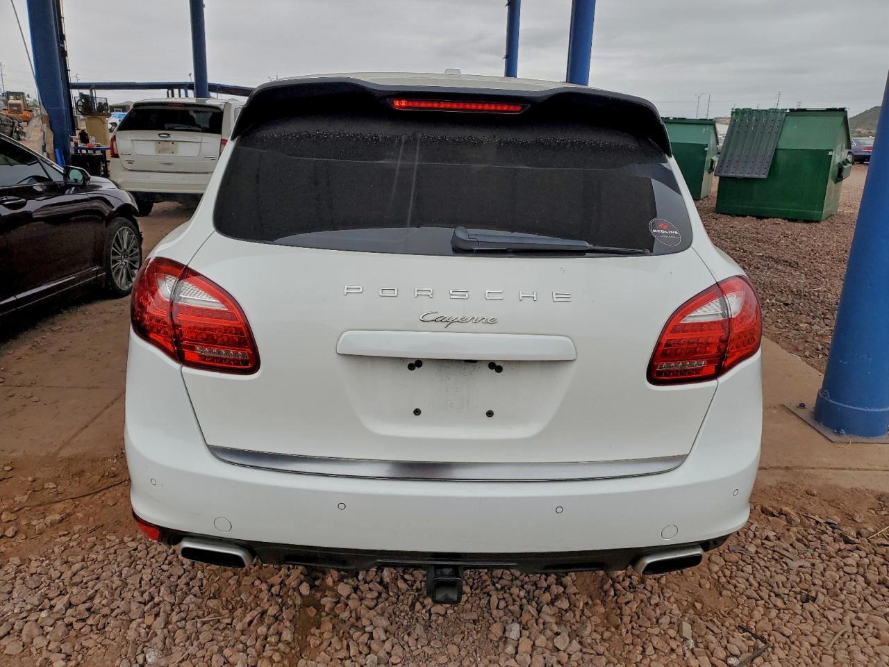 Porsche Cayenne Image 10