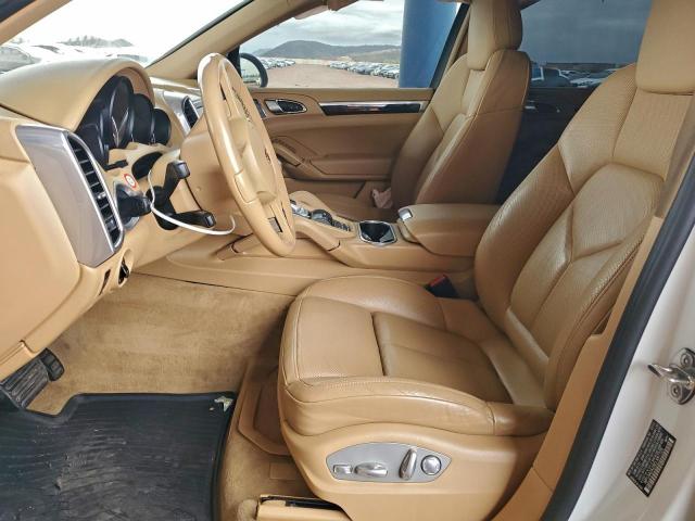 Porsche Cayenne Image 7