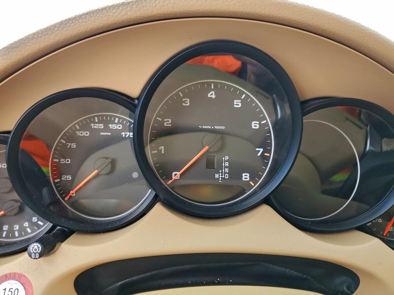 Porsche Cayenne Image 11