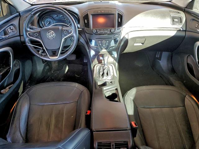 Buick Regal Sport Touring Image 3