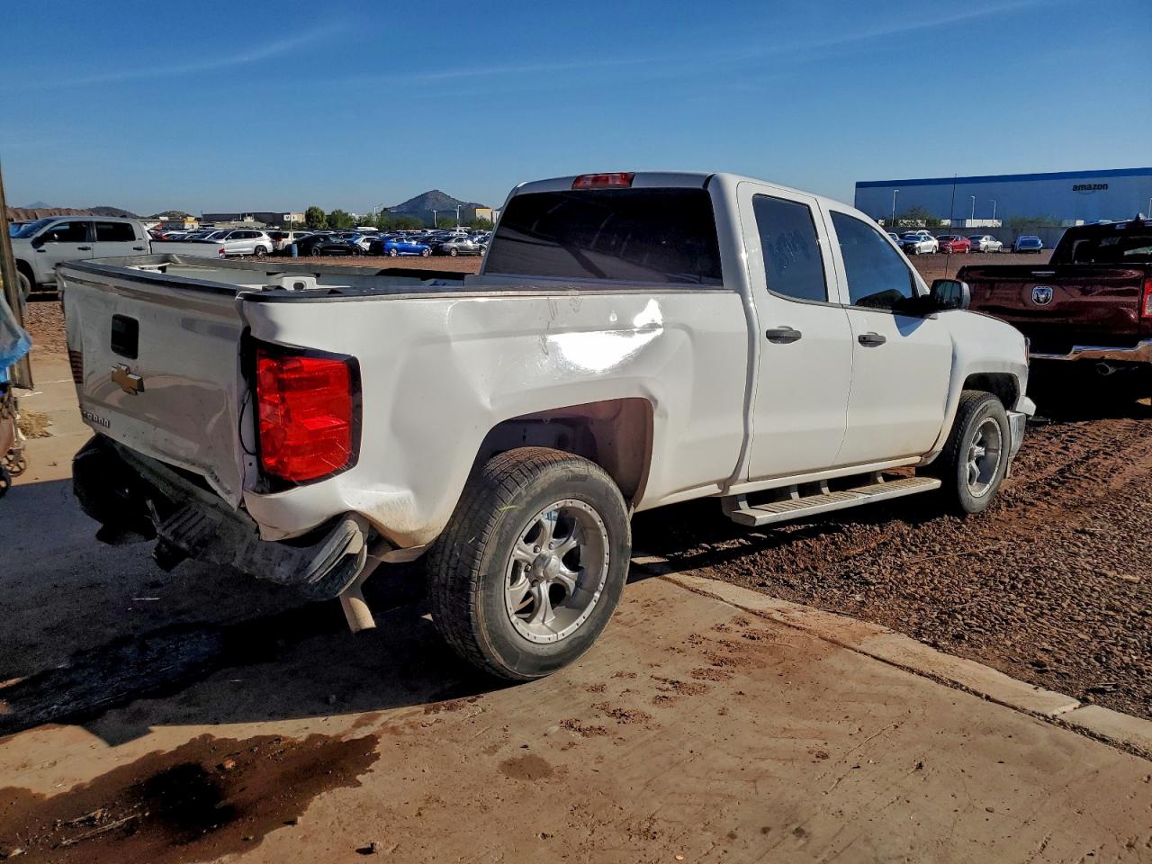 Chevrolet Silverado C1500 Image 12