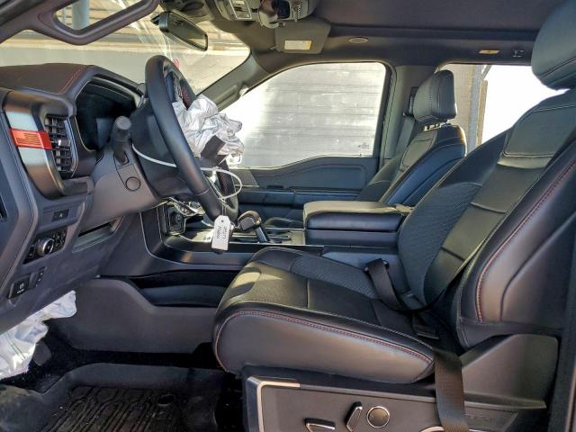 Ford F-150 Raptor Image 4