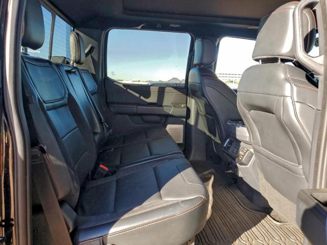 Ford F-150 Raptor Image 5